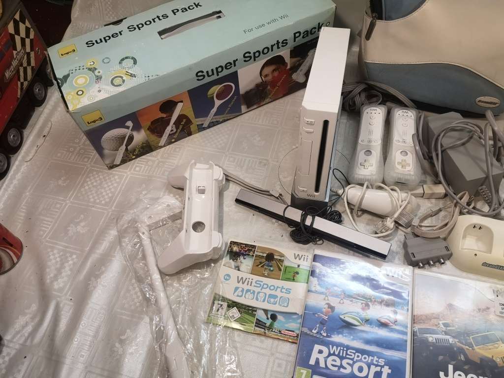MASSIVE WII GAMING BUNDLE ALL TESTED WORKING