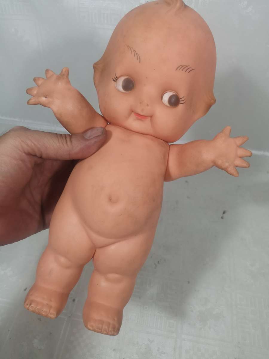 Rare Original Rubber Kewpie doll with brown eyes