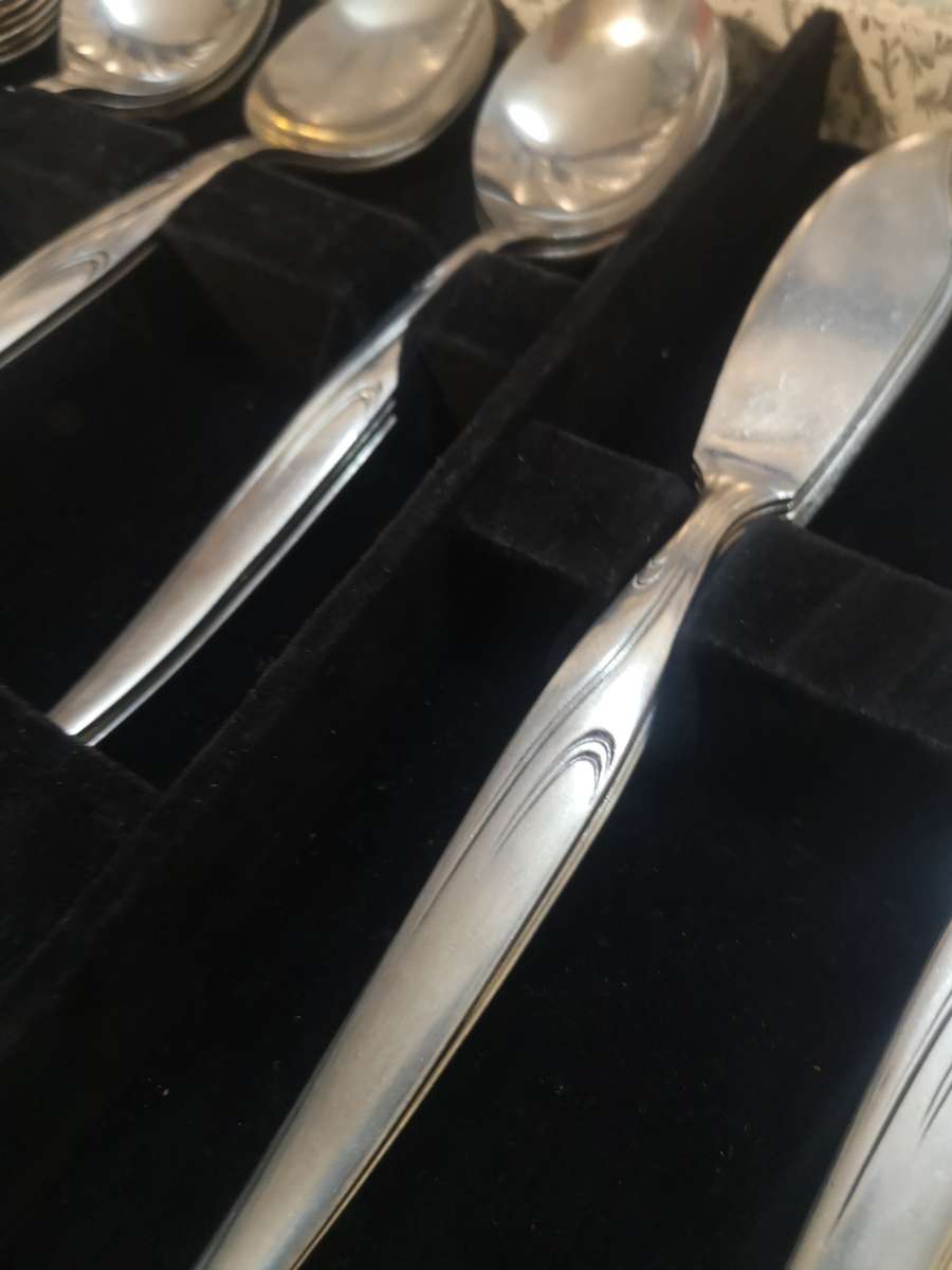 Vintage Erica 56pce Cutlery Set Complete in Display Case - Stainless Steel - Japan
