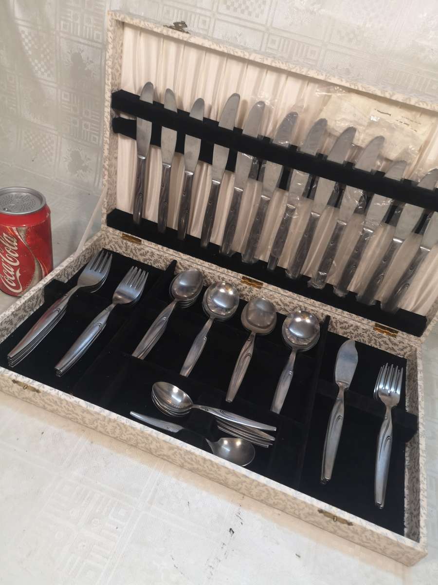 Vintage Erica 56pce Cutlery Set Complete in Display Case - Stainless Steel - Japan