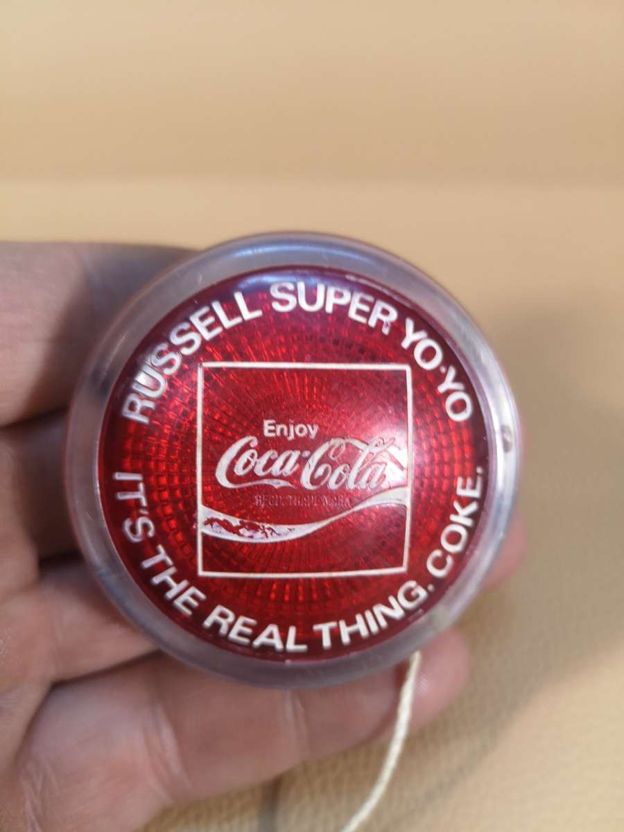 rare RUSSELL COCA COLA COKE SUPER YO-YO YOYO 1976 SLIMLINE SHAPE South Africa issue (Afr & Eng)