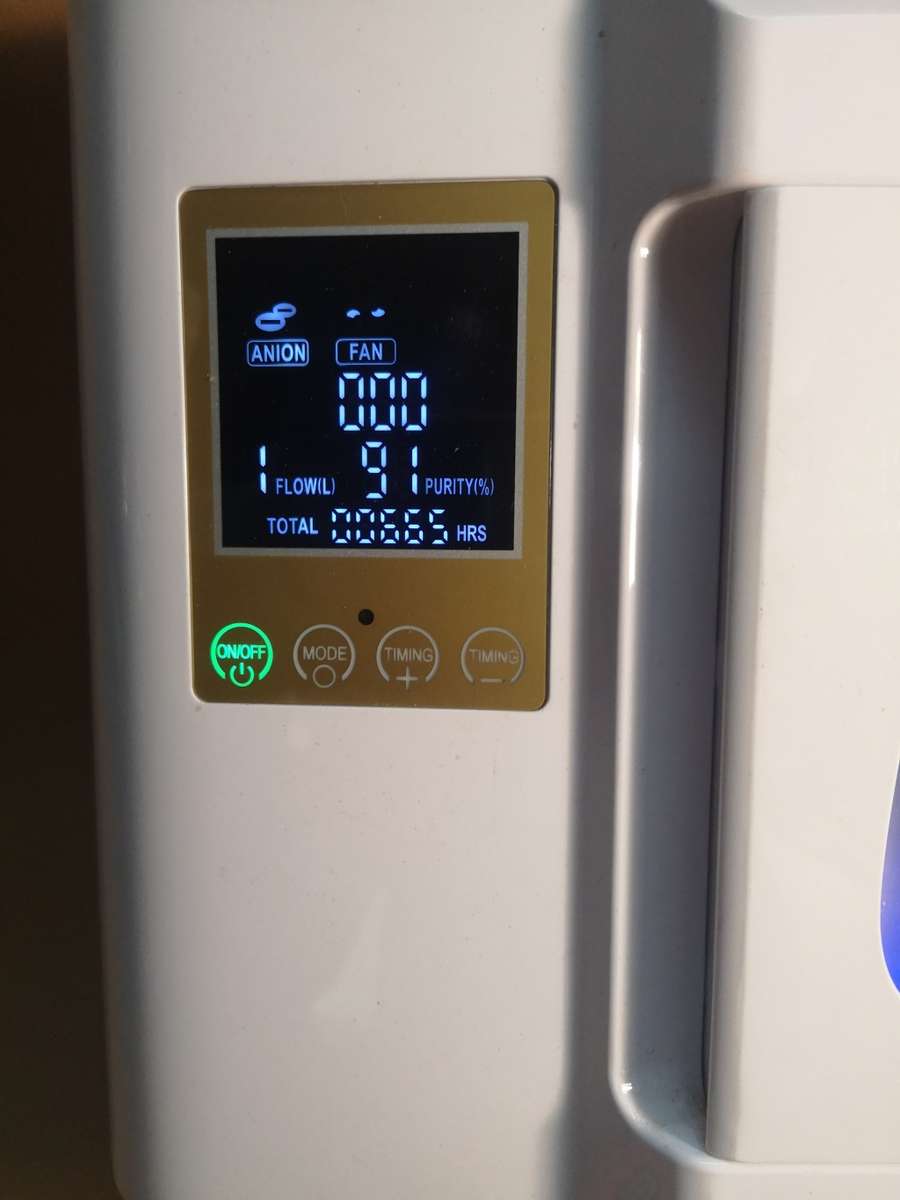 7 Litre Dedakj Portable Home Oxygen Concentrator with remote (2-in-1 with Nebulizer) Like New