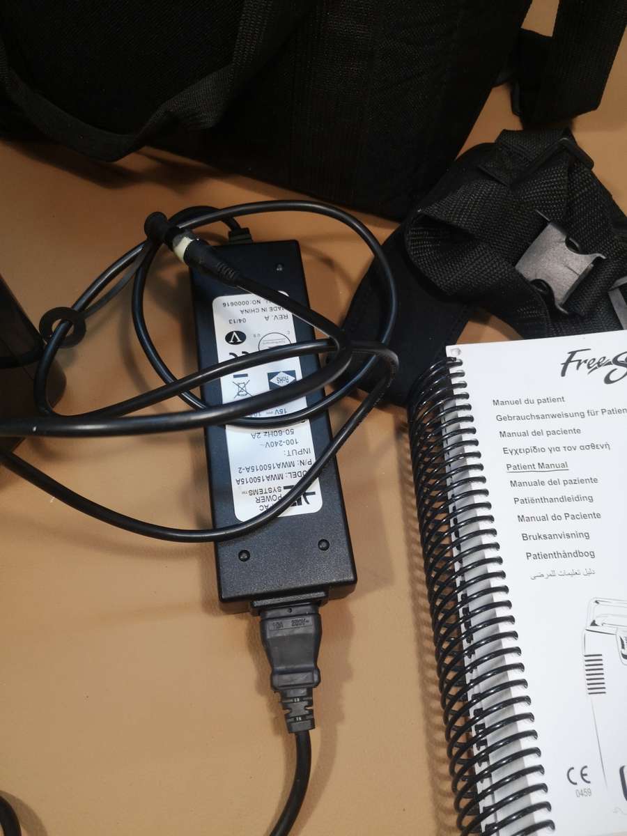 AIRSEP FREESTYLE 5 PORTABLE OXYGEN CONCENTRATOR - 100% TESTED WORKING