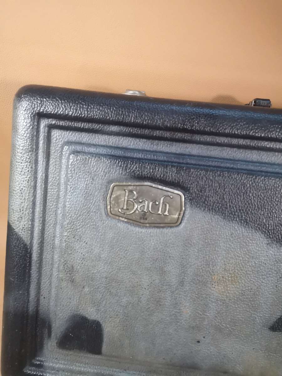 Magnificent Professional Bach TR300 Trumpet in original case