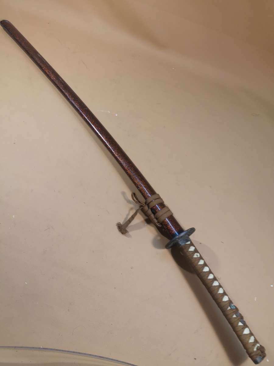 Beautiful Japanese Katana made in Japan 1060mm