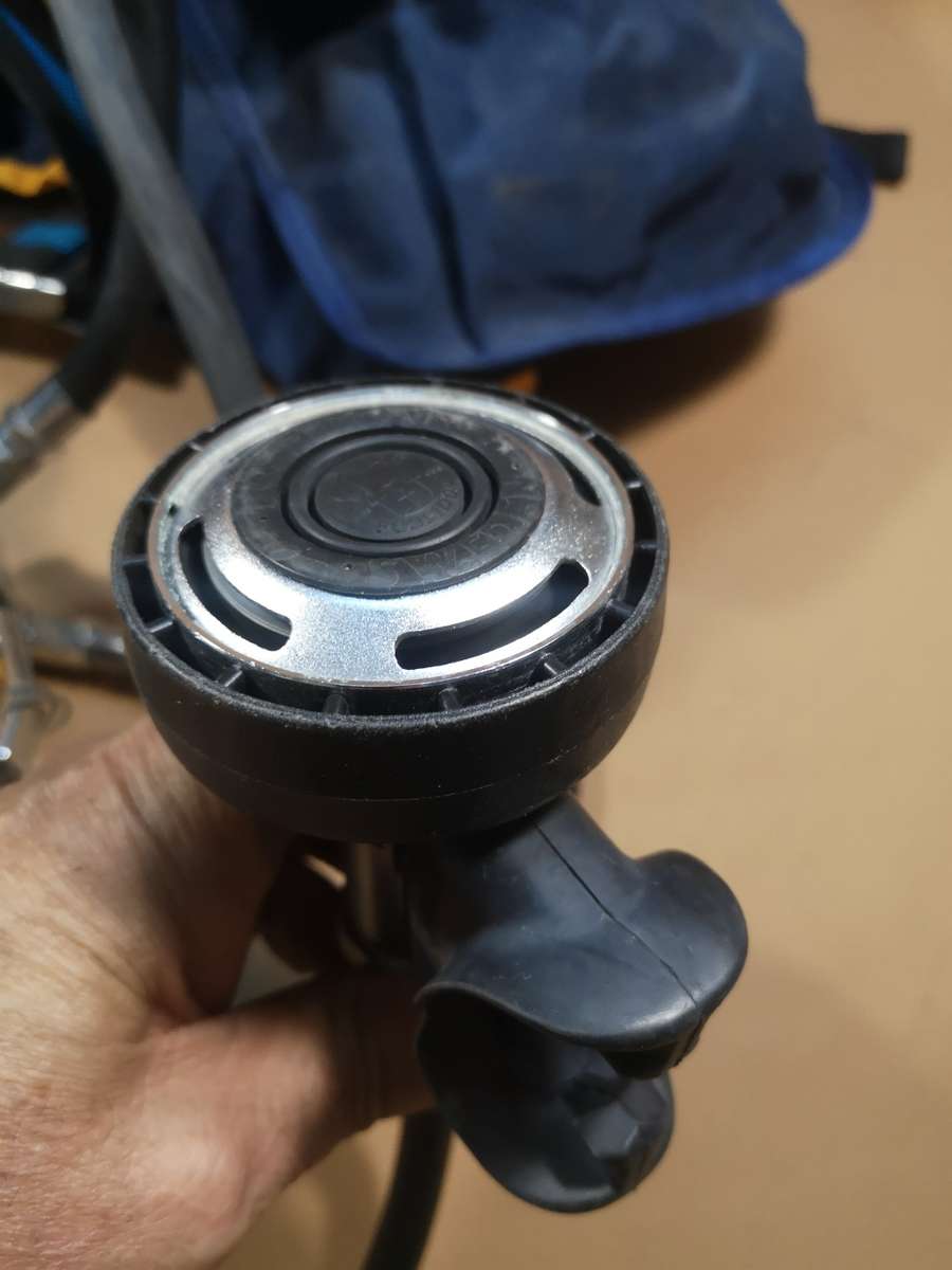 SCUBA DIVING EQUIMENT