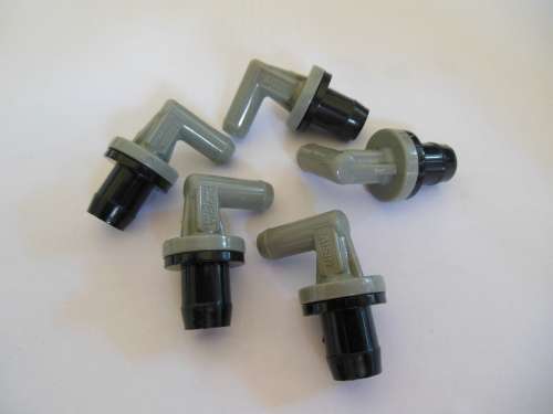 TOYOTA ORIGINAL AISIN OEM PCV Vent Valve 12204-11040