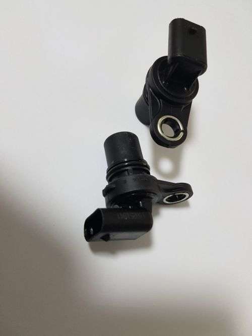 JEEP DODGE CHRYSLER CAMSHAFT SENSOR 05033308AB