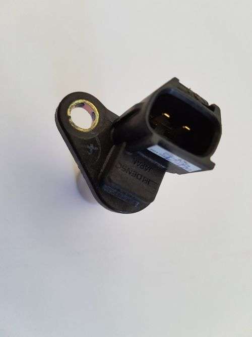 TOYOTA CRANKSHAFT POSITION SENSOR  90919-05012  90080-19009