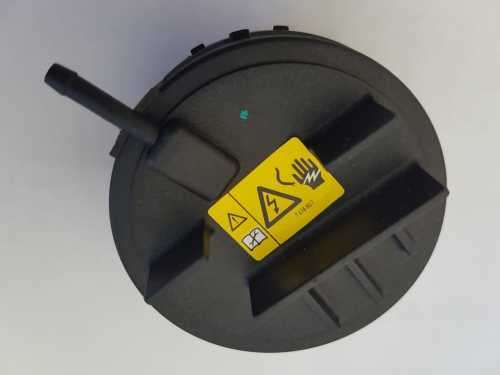 BMW E60 E65 E66 E70 E83 E88 E91 E92 F10 F25 Cylinder Head Engine Cover Valve 11127552281