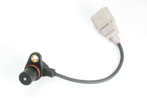 VW & AUDI PASSAT CRANKSHAFT POSITION SENSOR 06A906433G / 0261210200 / 254
