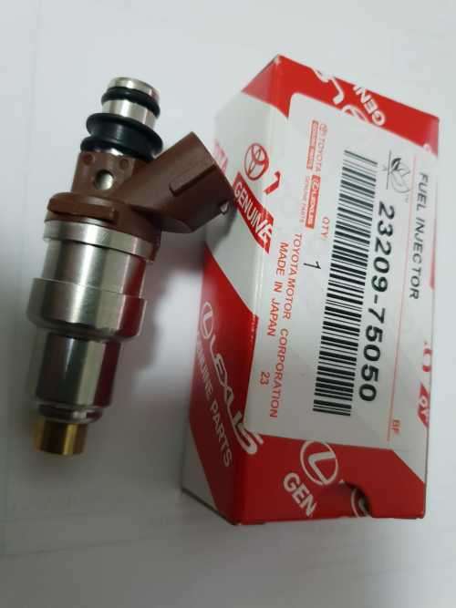 Toyota Hilux Land Cruiser 3Rz-Fe 2.7i L4 Fuel Injector  23250-75050 23209-79095