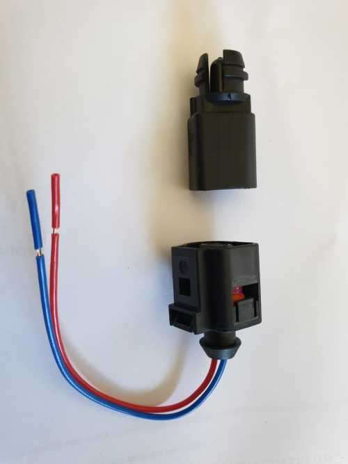 VW AUDI AMBIENT EXTERIOR TEMPERATURE SENSOR 1J0973702 WITH PLUG