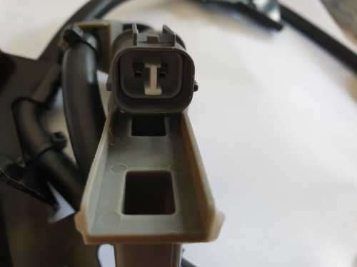 Isuzu D-Max Rodeo Left Front Abs Wheel Speed Sensor  8972361062 897387990151