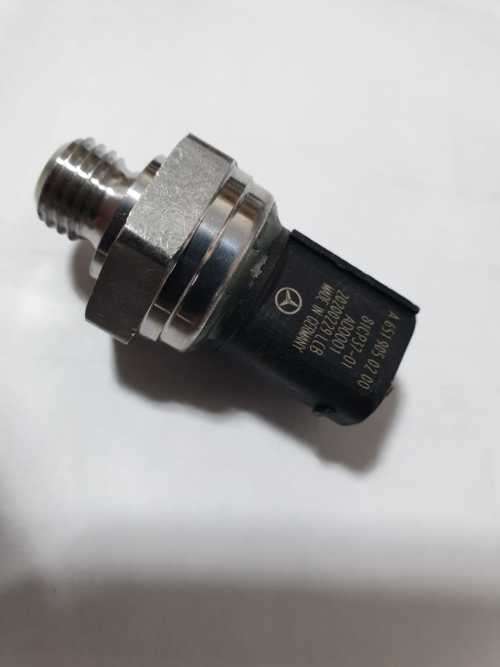 Mercedes w176 w246 w204 c204 Sprinter Vito Egr Pressure Sensor 81cp37-01 A6519050200