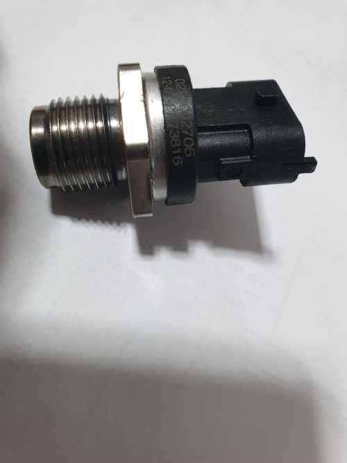FIAT OPEL IVECO VOLVO  PRESSURE REGULATOR COMMON RAIL PUMPS 0281006706 0281002158/864/903/937