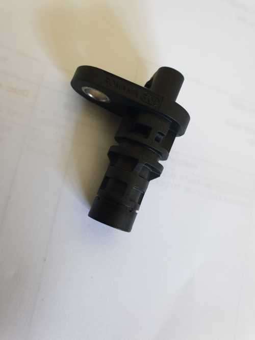 Opel Corsa D 1.2 1.4 1.7D Crankshaft  Sensor 55571977 1247086 0261210324