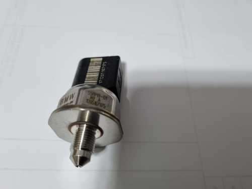 Bmw Fuel Rail Pressure Sensor 55pp11-01 7537319 7537319-05