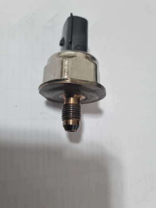 Opel Corsa Fuel Rail Pressure Sensor 55577400 43pp2-1 815369 A2c89535100