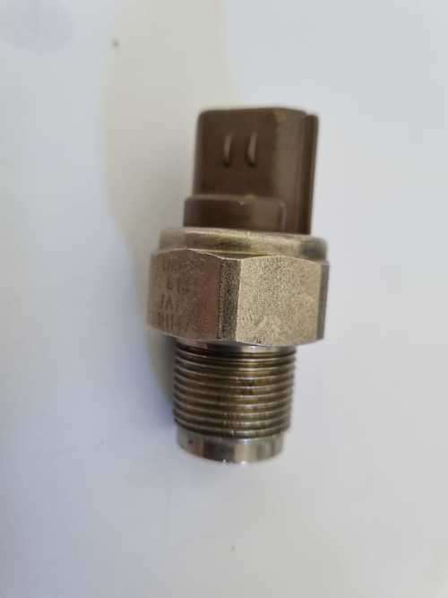 Nissan Isuzu 2.2 2.5Dci Opel 1.7 Tdci Denso Fuel Rail Pressure Sensor 499000-6131