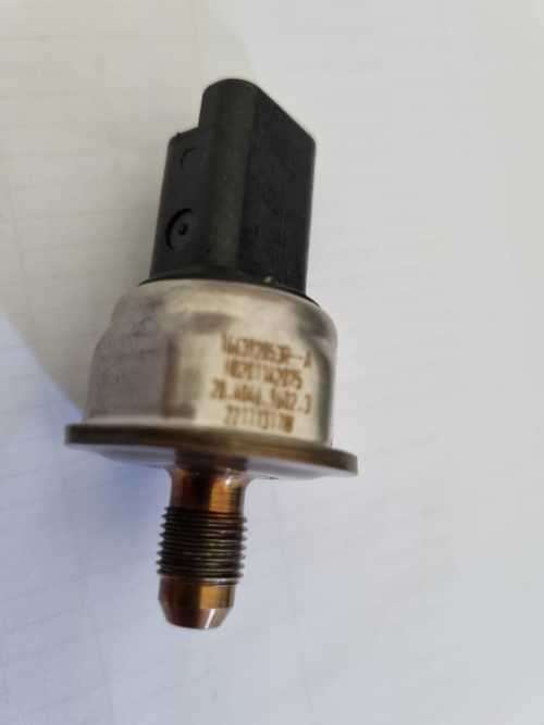 Renault Nissan 1.2 Fuel Rail Pressure Sensor 166392853R 1663928  22630-00Q2M 411760036