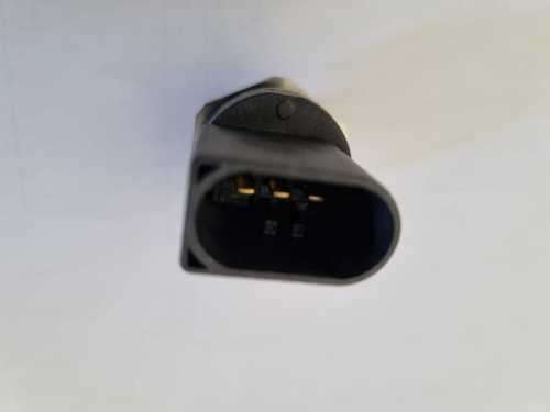 Mercedes Fuel Rail Pressure Sensor  0281002239 0281002498 A0041531528