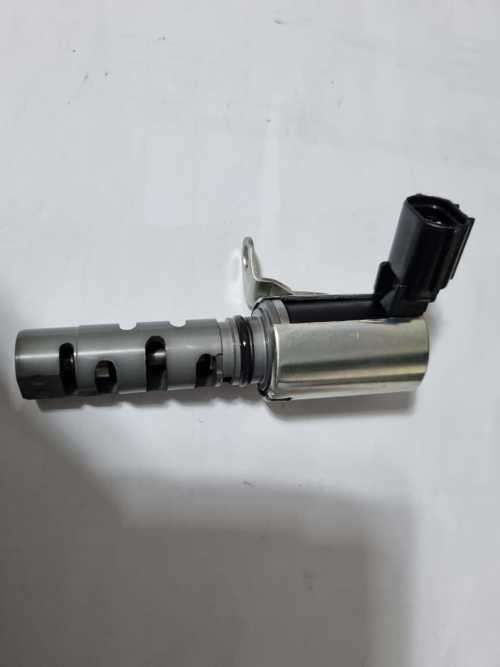 Mazda  3 1.3 1.6 2.0 16V  Vvt Variable Timing Solenoid ZJ01-14-420