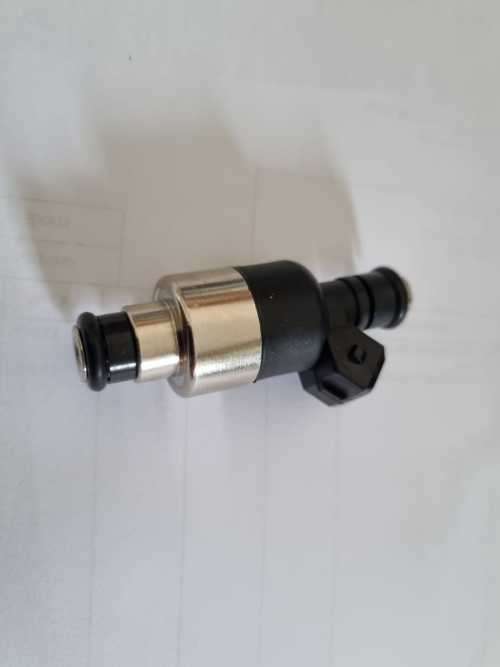Daewoo Opel Isuzu Fuel Injector 25166799 ICD0018 17089625 8-17105388-0