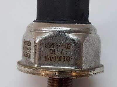 Renault Nissan Sensata Rail Pressure Sensor 85PP67-02 166393024R 166392853R H8201142075