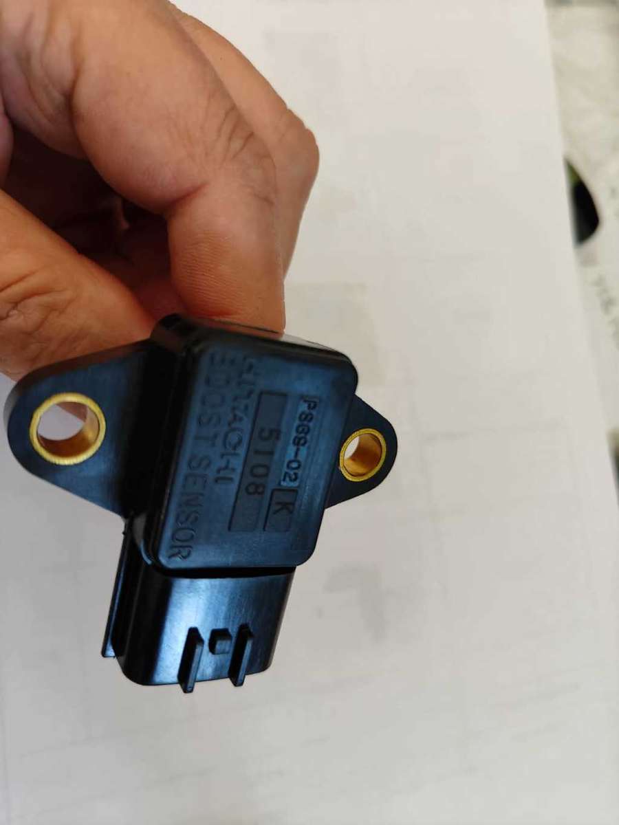 Nissan Hitachi Turbo Boost Sensor  22365-9S00A  22365-9S00A PS69-02