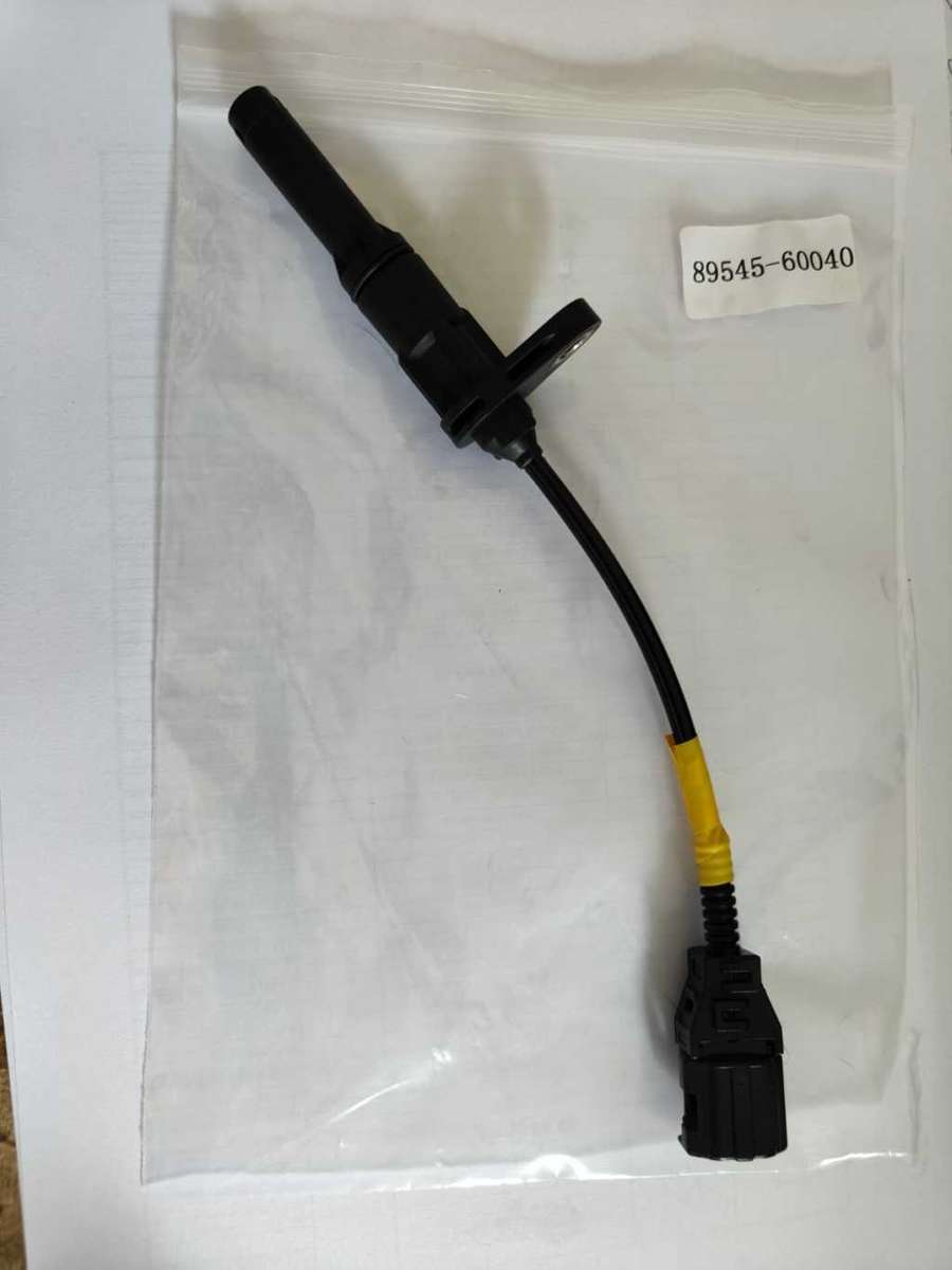 Toyota Land Cruiser Right Rear Abs Wheel Speed Sensor  89545-60040