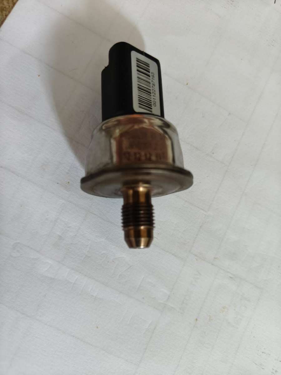 Peugeot Mini BMW  Fuel Rail Pressure Sensor 6PH1001.2 13537568050 V7540439