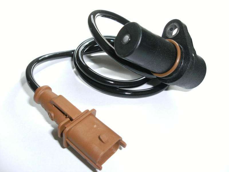 ALFA ROMEO / FIAT CRANKSHAFT SENSOR 46469866 / 60814589 / 0261210160