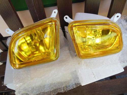 TATA INDICA VERY UNIQUE YELLOW FOG LIGHT SET
