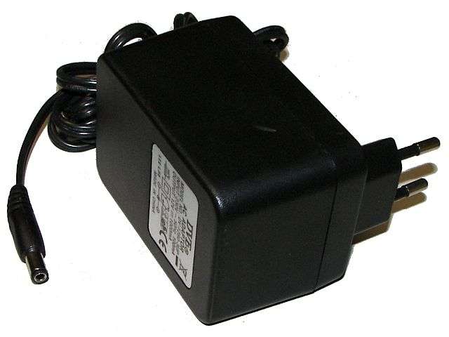 DVE 12V  1000mA AC/DC 220V ADAPTOR FOR SITECOM MODEM
