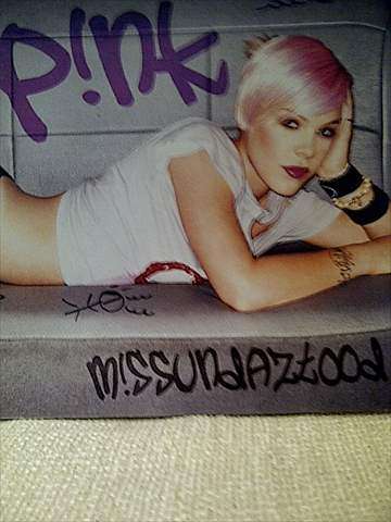Pink : Missunderztood ( CD FOR SALE )