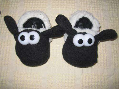 Shawn the Sheep Slippers Nr4