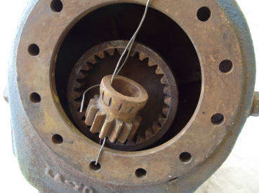 Vintage Cast Iron Reduction Gear Box
