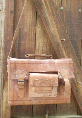 Retro Leather Bag / Satchel