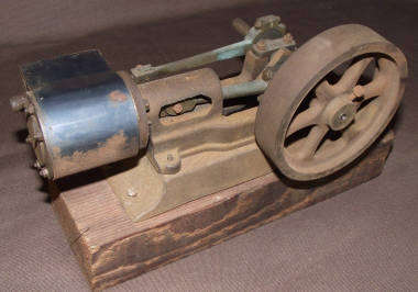 Model Stationary Steam Engine 2