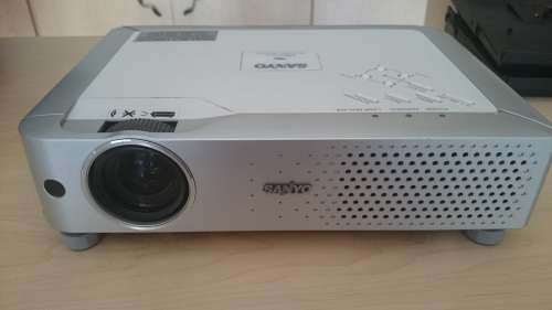 Sanyo PRO xtraX Multiverse Projector