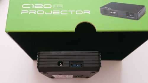 Acer C120 LED Portable Projector, 100% working Order, Hardly Used