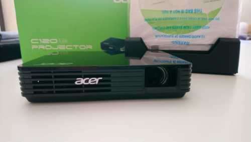 Acer C120 LED Portable Projector, 100% working Order, Hardly Used