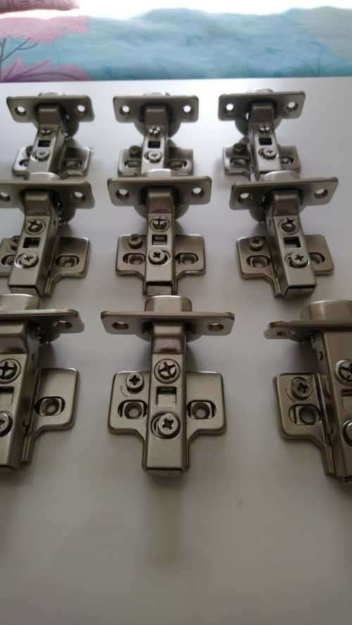 Soft Closing Cupboard Door Hinges - 0mm, with Cam Adjusting Plate (Brand New)