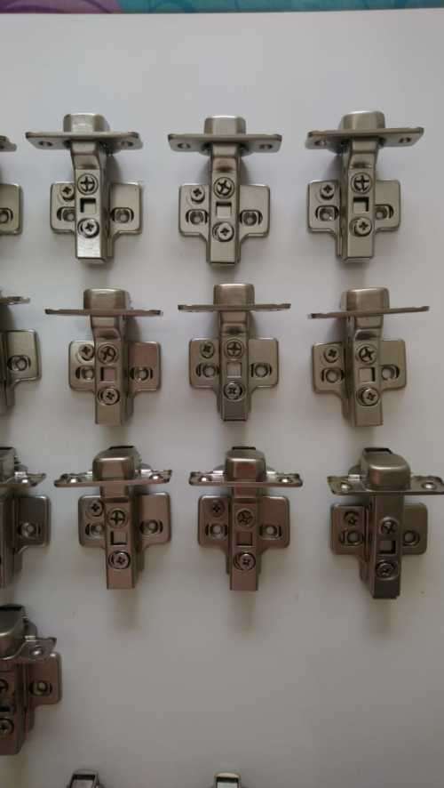 Soft Closing Cupboard Door Hinges - 0mm, with Cam Adjusting Plate (Brand New)