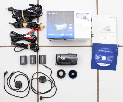 Sony CX100 handycam with lots of extras
