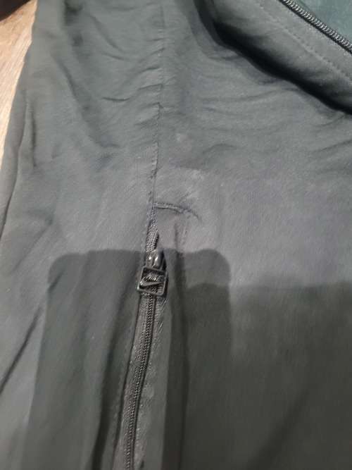 NEW ORIGINAL NIKE TRACKSUIT LARGE (SEE DESCRIPTION)