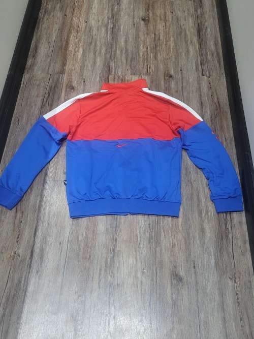 NEW ORIGINAL UNISEX NIKE TRACKSUIT XL (SEE DESCRIPTION)