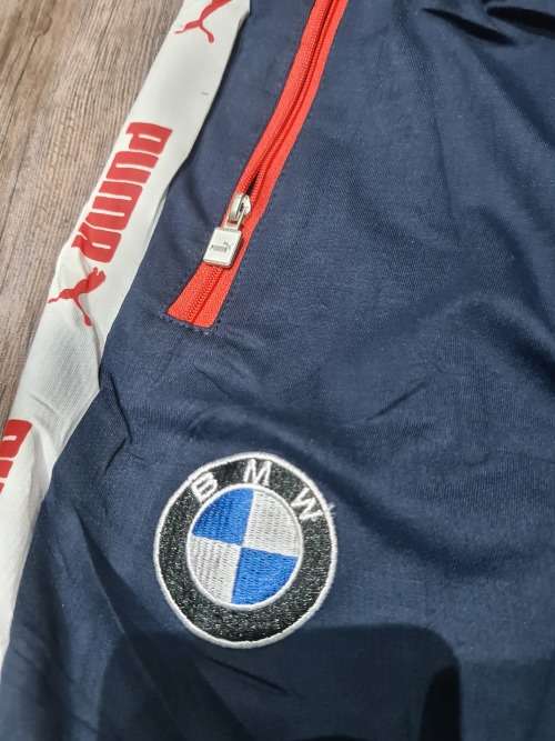 NEW LARGE UNISEX  TRACKSUIT (SEE DESCRIPTION)