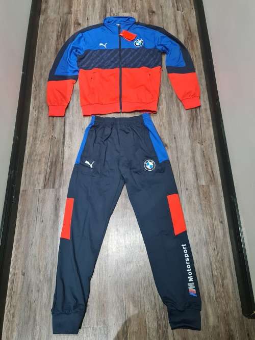 NEW UNISEX XXL TRACKSUIT (SEE DESCRIPTION)